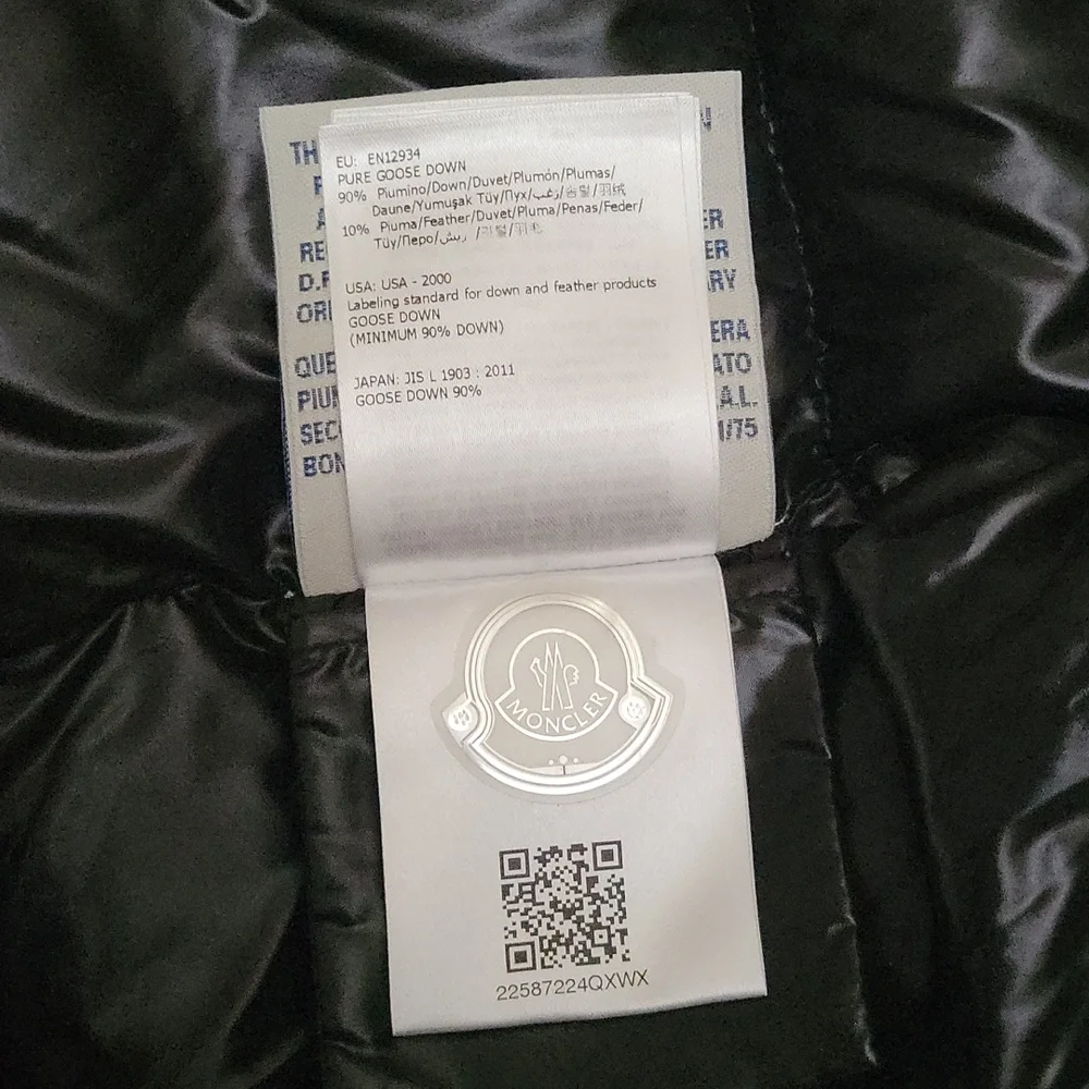 Moncler Ghany vest - Picture 3 of 6